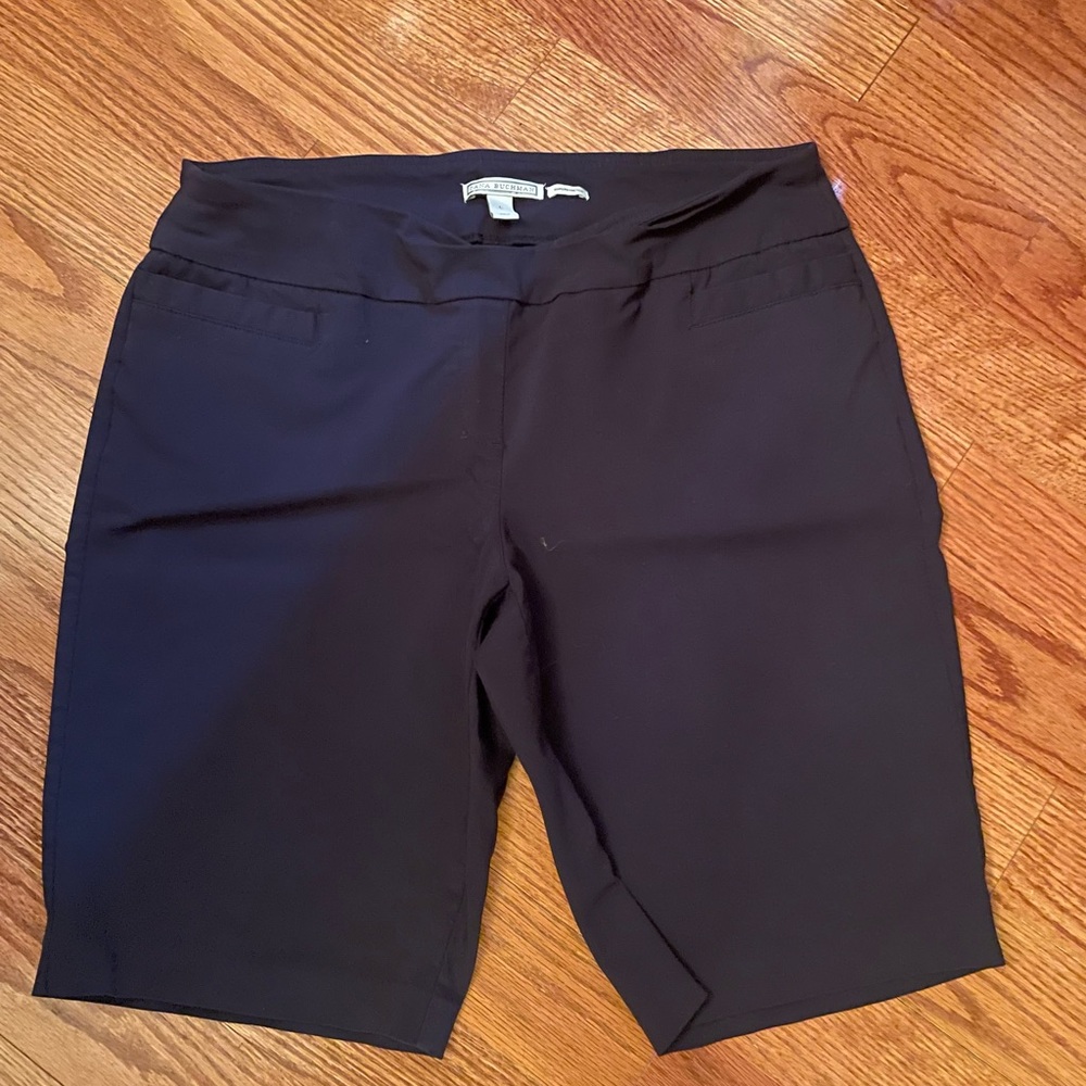Dana Buchman navy blue Women's Bermudas